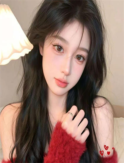 《爱不停电》不同结局版本比较震撼人心的：导演剪辑版差异主观分析